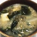 YUKIKI☆'s cooksnap of when they made とろろ昆布入りの味噌汁☆凄く簡単☆.