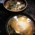 curisupin's cooksnap of when they made 玉ねぎとワカメと落とし卵の味噌汁.