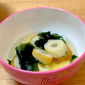 yuka119's cooksnap of when they made 豆腐とわかめとちくわのお吸い物.