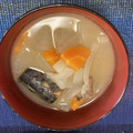 suiray's cooksnap of when they made さば缶でごちそうみそ汁.