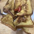 ジョーイキング男料理's cooksnap of when they made 牛乳なしでも簡単フレンチトースト.