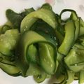 お願いひつじ's cooksnap of when they made 簡単おつまみ★きゅうりのペペロンチーノ★.