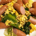かとりーな♪'s cooksnap of when they made ウインナーとレタスとチーズ卵炒め.