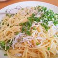 sweet_rose's cooksnap of when they made 簡単パスタ☆釜揚げしらすペペロンチーノ.