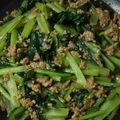 だぁしま's cooksnap of when they made 小松菜と挽肉のピリ辛オイスター炒め.