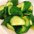 KAORULALA's cooksnap of when they made 簡単!きゅうりの梅昆布茶漬け.
