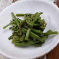 ももんじゃー's cooksnap of when they made 簡単★めんつゆで【わらびの生姜ダレ漬け】.