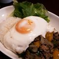 ラヒラヒ's cooksnap of when they made ナンプラーなし★簡単ガパオライス風.