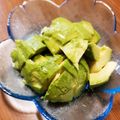 麻's cooksnap of when they made 簡単★アボカドの塩ごま油がけ.