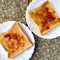 ふたごゆき's cooksnap of when they made ピーナッツバターといちごジャムのトースト.