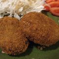 koalaria's cooksnap of when they made 蓮根入り♪　サクサクのメンチカツ.