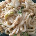 Dyayoi's cooksnap of when they made 鮭と白菜の和風カルボナーラ風うどん♪.