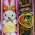 お料理初心者♪'s cooksnap of when they made キャラ弁☆残った薄焼き卵で立体ミッフィー.
