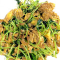 りょうりにがて子's cooksnap of when they made 豆苗とたまごのオイスターソース炒め.