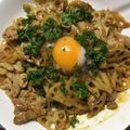 クック2H9MD0☆'s cooksnap of when they made 豚肉とレンコンのオイカレー炒め 温玉のせ.