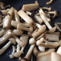 Hanachan13's cooksnap of when they made ご飯に合う♪きのこの塩昆布炒め♪.