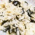 MOKUROU's cooksnap of when they made 給食の味♡簡単！ワカメご飯.