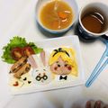 ryumi58's cooksnap of when they made キャラ弁♤ツムツム♢アリス♡.