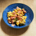 KAKO_KAKO's cooksnap of when they made 厚切りベーコンとさつまいも炒め.