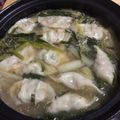naaachan19's cooksnap of when they made 餃子鍋♪簡単ザーサイ胡麻スープ白菜入り.