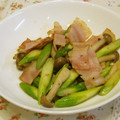 youtapapa's cooksnap of when they made 簡単ベーコンとアスパラときのこのマヨ炒め.