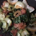 Hanachan13's cooksnap of when they made 簡単☆チンゲン菜とベーコン炒め.