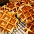 ぷるキラリ's cooksnap of when they made マネケン風ベルギーワッフル.