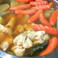 ユーロン's cooksnap of when they made 市販のおでんに鶏もも肉と赤ウィンナー☆.