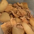 xiaoluchan's cooksnap of when they made 大根大量消費　大根、豚バラ肉、薄揚げ煮物.