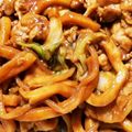 あそは²'s cooksnap of when they made ♪簡単！亀山みそ焼きうどん♪.