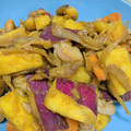 WAKANA21's cooksnap of when they made さつまいもとごぼうと鶏肉の甘酢炒め.