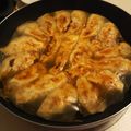 しおしお♪'s cooksnap of when they made 餃子の皮の作り方.