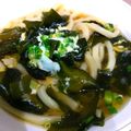 ユーロン's cooksnap of when they made すぐできる♪卵とわかめのシンプルうどん.