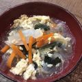 Hanachan13's cooksnap of when they made ベーコン入り具だくさん春雨スープ.