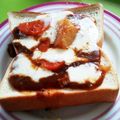 ミニートマト's cooksnap of when they made 残ったカレーで♪カレーチーズトースト☆.