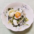 ﾁｲﾁｬﾝﾏﾏ's cooksnap of when they made もやしと豆苗の温玉ナムル.