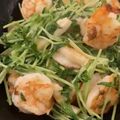 クックHNS5NA☆'s cooksnap of when they made 海老と豆苗のプリッシャキ炒め.