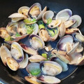 底魚父さん's cooksnap of when they made あさりの酒蒸し.