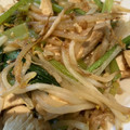 デコレ's cooksnap of when they made 超簡単小松菜ともやしと鶏肉の中華炒め。.