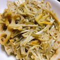 あきりちゃん's cooksnap of when they made ∮ レンコンとえのきの✰ピリ辛✰炒め ∮.