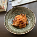 bakkhos's cooksnap of when they made ✿いか塩辛と新生姜＆キムチの和えもの✿.