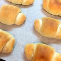 ayuteddy's cooksnap of when they made 30分で完成⁉不思議パンの餡バターロール.