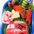 ☆★☆ｒｉｋｏ☆★☆'s cooksnap of when they made 幼稚園のお弁当第8段!!消防車&救急車★.