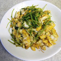 うぐいす♪'s cooksnap of when they made 豆苗とたまごのオイスターソース炒め.