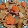 Violet♡'s cooksnap of when they made 大根豚バラ何でも入れちゃう煮物.
