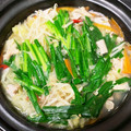 呑んだくれなつ's cooksnap of when they made 簡単に本場の味！博多風あっさり塩もつ鍋.