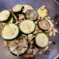 さおりん's cooksnap of when they made ズッキーニとなすのそぼろ炒め.