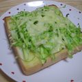 ＊かおっさん＊'s cooksnap of when they made 懐かしのキャベツチーズハムトースト.