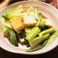 ハチワレねこ's cooksnap of when they made 簡単一品！青梗菜と厚揚げの塩ニンニク炒め.