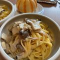 ♡JyuRiku♡'s cooksnap of when they made きのことニンニクのクリームパスタ.